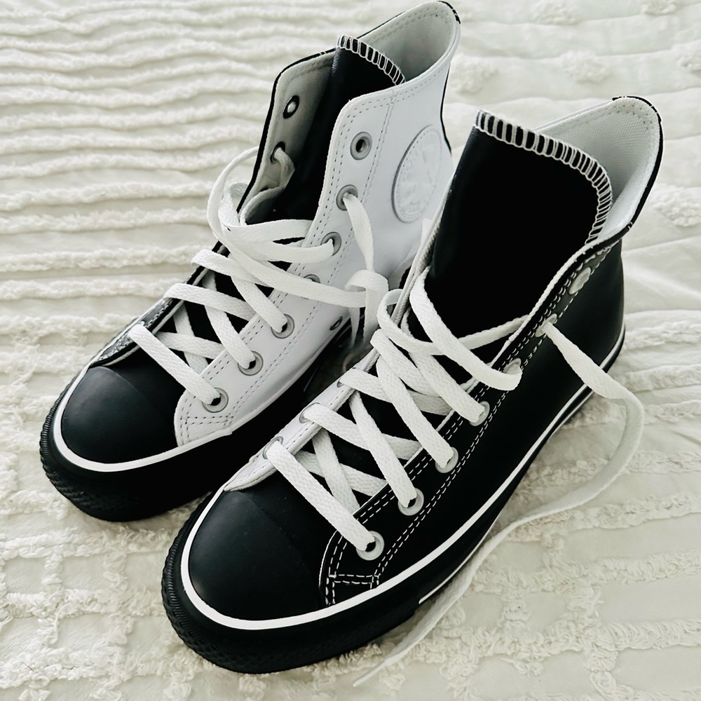 Brand new in box never worn custom black and white leather platform Converse❤️ - Picture 7 of 9